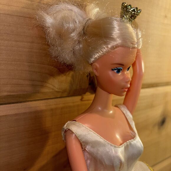 Ballerina Barbie Doll 1966 Mattel Legs Bend Click Arms/Hold Crown Tutu VNTG - Picture 5 of 16